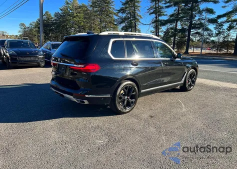 2020 BMW X7 xDrive40I z USA, uszkodzony, nr VIN 5UXCW2C05L9B19506